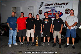 Ultimate Outlaws Champs TJ Kasper and Coast Chassis
